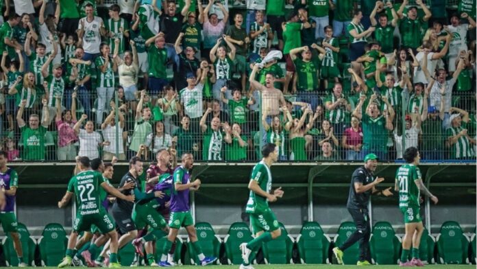portaldogremista.com_.br-a-situacao-da-chapecoense-para-enfrentar-o-gremio-e-o-provavel-time-chapecoense-gremio.jpg