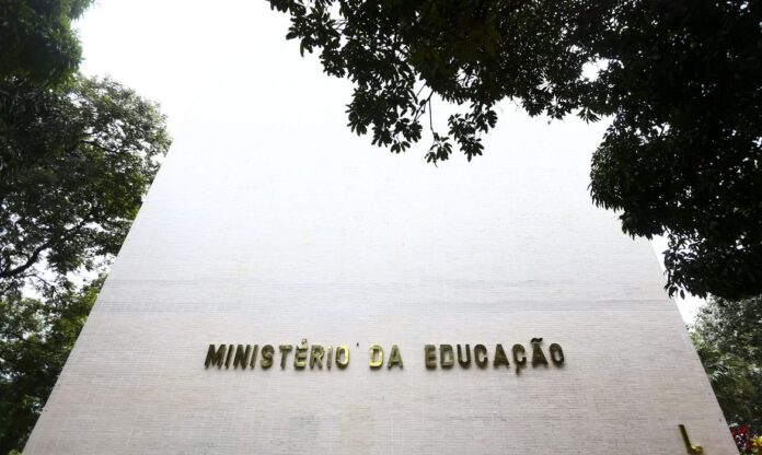 fachada-ministerio_mcamgo_abr_100420231818-31.jpg