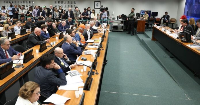 Reuniao-da-Comissao-Especial-da-Camara-sobre-o-Fim-da-Escala-6x1-1200x630.jpg