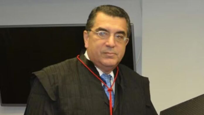 desembargador-alcides-martins-ribeiro-filho.jpg