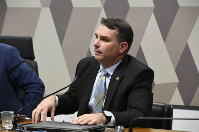 flavio-bolsonaro-1.jpg