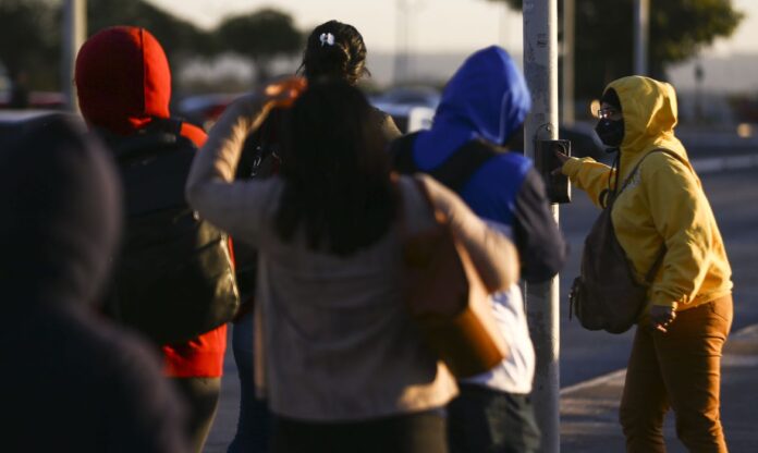 frio-e-baixa-umidade-brasilia_mcamgo_abr_300720211818-8.jpg