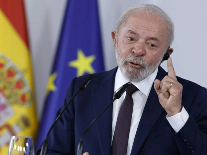 lula-em-barcelona.jpeg