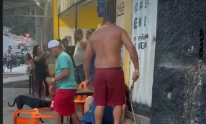 mulher-agredida-com-chicote.jpg