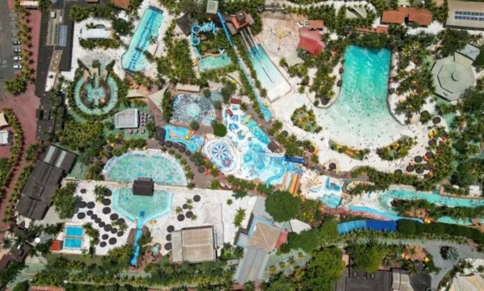 parque-aquatico-thermas-dos-laranjais.jpg
