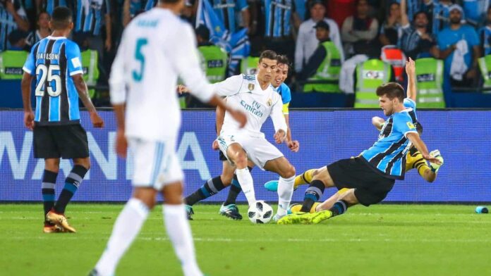 portaldogremista.com_.br-ha-5-anos-gremio-desafiou-o-real-madrid-de-cristiano-ronaldo-e-cia-no-mundial-de-clubes-gremio-real-madrid-mundial-2017.jpg
