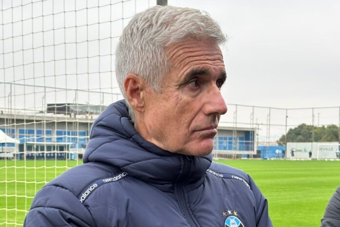 portaldogremista.com_.br-rascunho-automatico-gremio-luis-castro-2-1.jpg